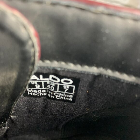 Vintage Y2K Aldo Faux Patent Leather Chunky Platform Block Heel Lace up Bootie - Picture 13 of 14